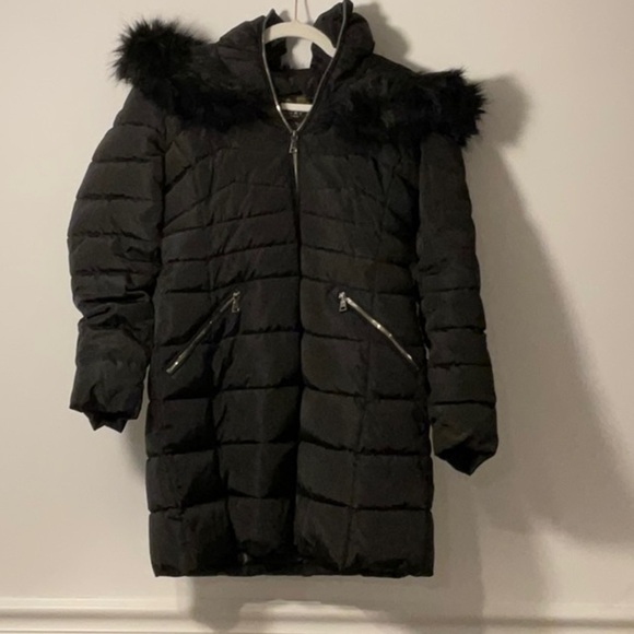 Laundry By Shelli Segal Jackets & Blazers - Laundry By Shelli Segal Black Puffer Coat with Faux Fur